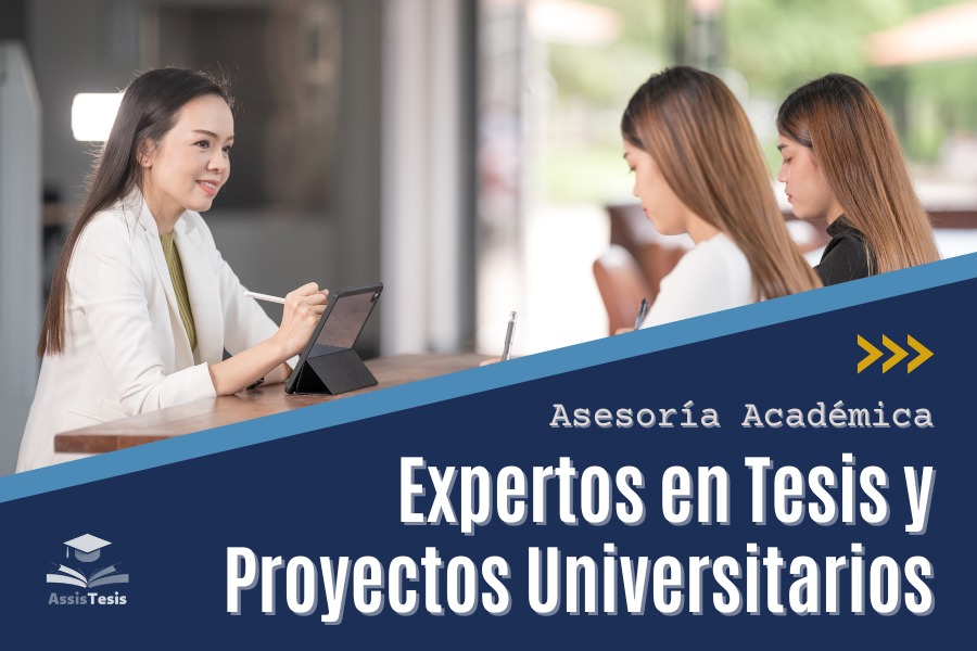 Mujer joven en escritorio con una tablet asesorando a dos mujeres jovenes